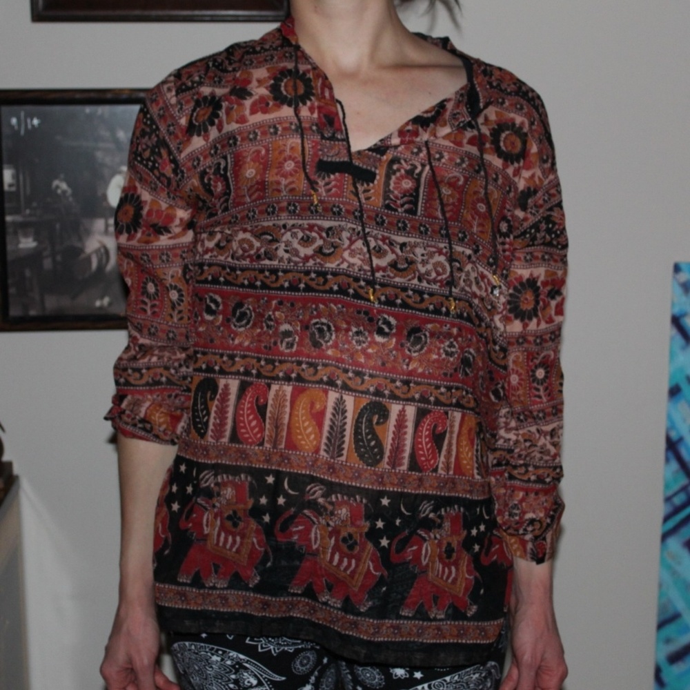 Lightweight cotton elephant tunic